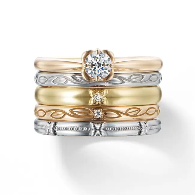 白い花 結婚指輪 婚約指輪の専門店 ヴェール