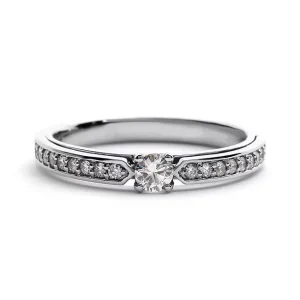 キャラティヴォーチェ 婚約指輪 CER-019
