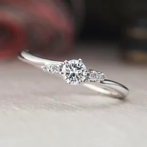 アンティック 婚約指輪 フィディオ