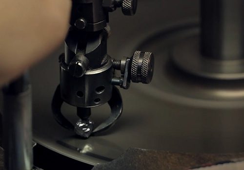 滑らかなダイヤモンドの表面